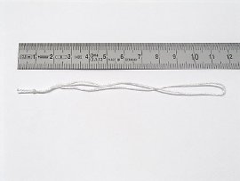 knotted thread, /cm white