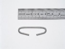 c-shaped hook LCG 1