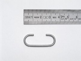 c-shaped hook LCG 2
