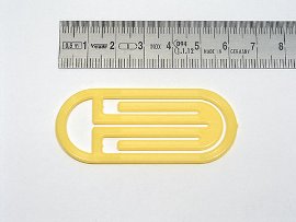 date indicator, curved, yellow